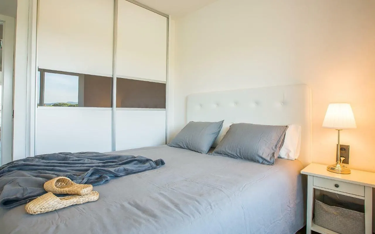 Luxury Gava Beachfront Apartment Barcelona 0*,