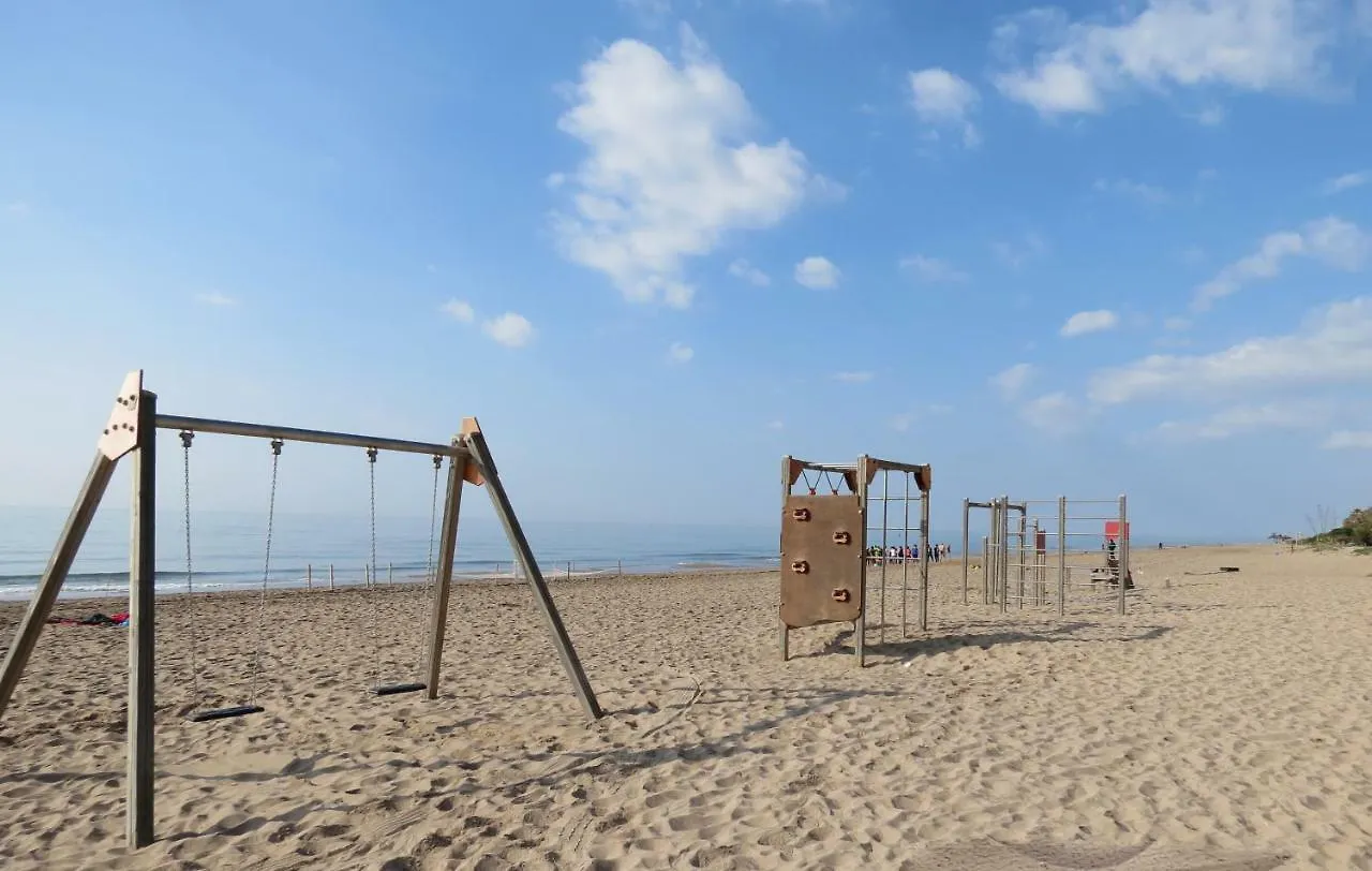 Luxury Gava Beachfront Apartment Barcelona