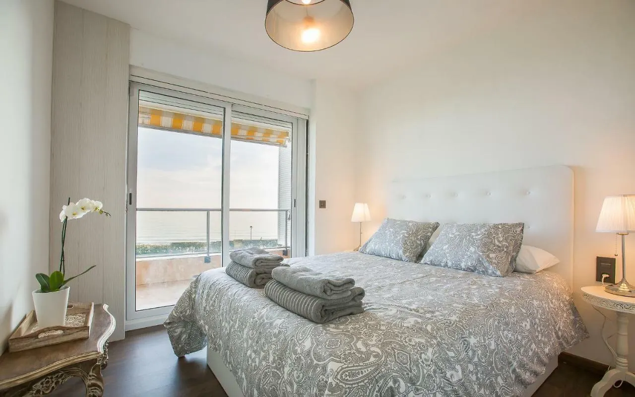 Luxury Gava Beachfront Apartment Barcelona